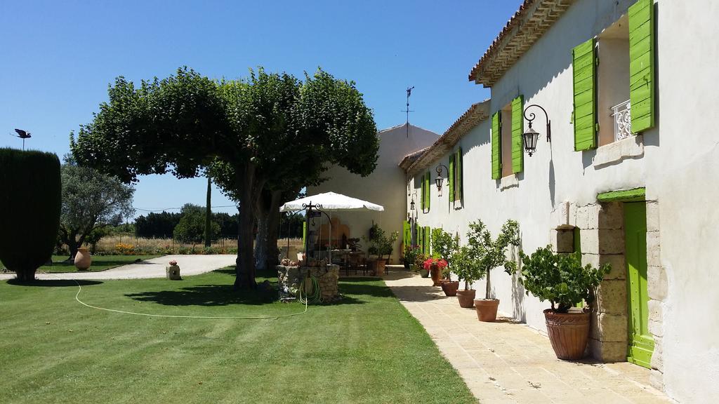 Mas De L Ancienne Magnanerie Villa Mallemort Luaran gambar