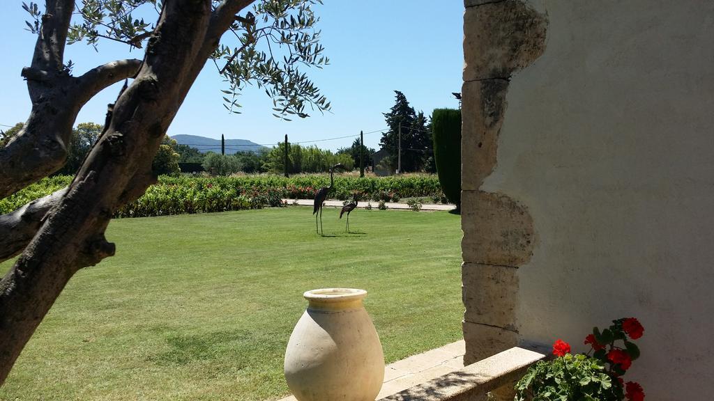 Mas De L Ancienne Magnanerie Villa Mallemort Luaran gambar