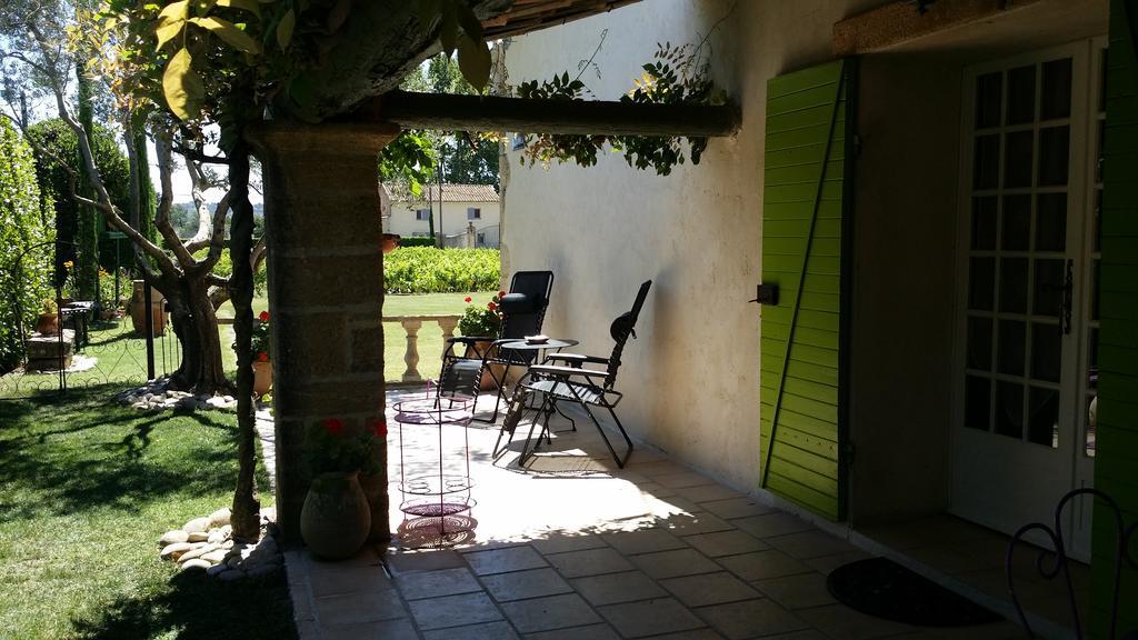 Mas De L Ancienne Magnanerie Villa Mallemort Luaran gambar