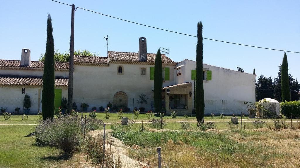 Mas De L Ancienne Magnanerie Villa Mallemort Luaran gambar